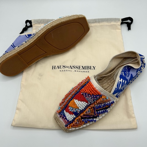 NWT HAUS ASSEMBLY of Nassau Bahamas beaded espadrilles and matching clutch set. - Picture 5 of 6